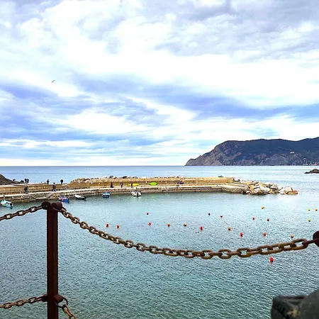 The Sea Terrace 3*